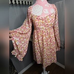 COCO+JAIMESON Chic Floral Long Sleeve Dress in Pink and Yellow Ruched Back SZ LG